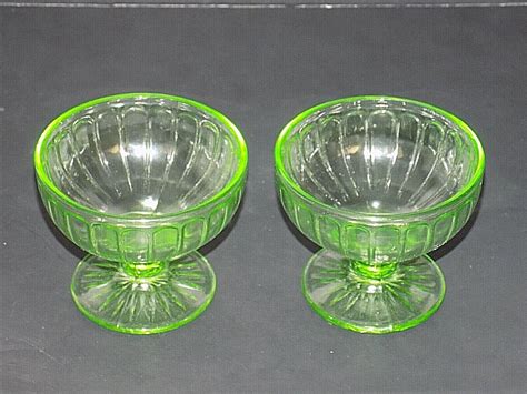 Pair Of Hazel Atlas Ribbon Pattern Green Uranium Depression Glass