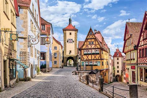 23 Most Beautiful Small Towns Around The World