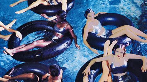 Tbt Swimming Pools Of 90s Style Vogue