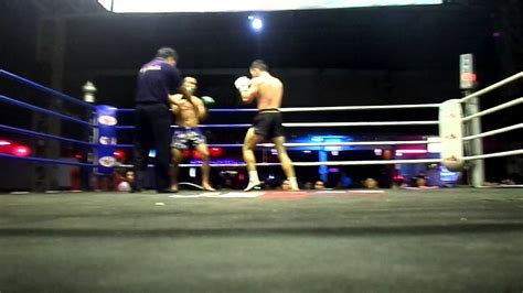 Round 2 Muay Thai Fight Loi Kroh Youtube