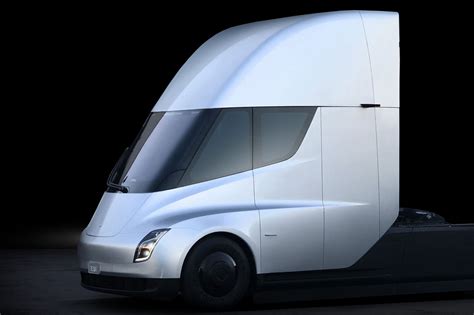 Musks Electric Truck Has A 500 Mile Range And Is Sleeker Than A