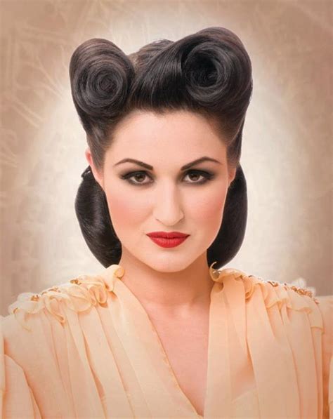 If you do not know this by now, it would be a good idea to try out a few vintage short hairstyles.it does not really matter if you have short or long hair as long as you opt for either of these fantastic hairstyles. cute women Victory Rolls the classics hairstyles form ...