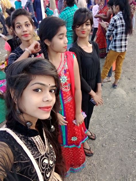 Beautiful Women Punjabi Girls Thing 1 Ak47 Indian Girls Desi Saree Cute Sari