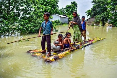 Assam Floods 33 Dead 15 Lakh People Affected As Flood Hits 21
