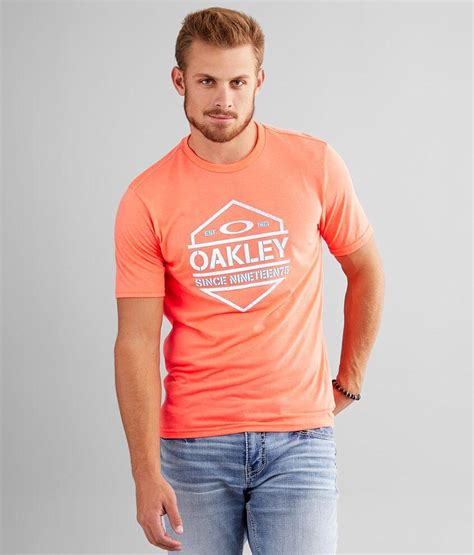 Oakley Mfg O Hydrolix T Shirt Mens Activewear In Coral Glow Buckle