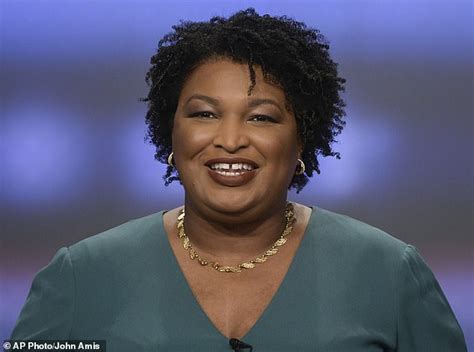 Who Is Stacey Abrams Georgia Democratic Candidate Hoping To Be St
