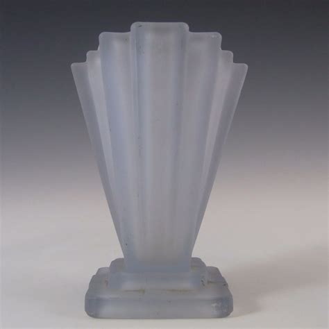 Bagley 1930s Art Deco Blue Glass Grantham Vase 334 2 Art Deco