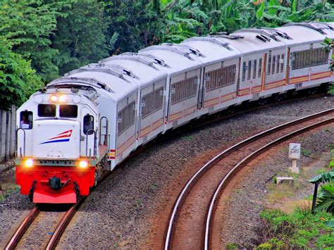 Kereta Api Garut Jakarta Homecare24