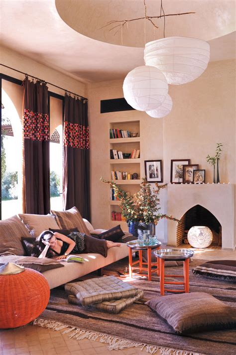 Difficult configurations, mechanical area space, the additional. Dazzling floor pouf in Living Room Mediterranean with ...