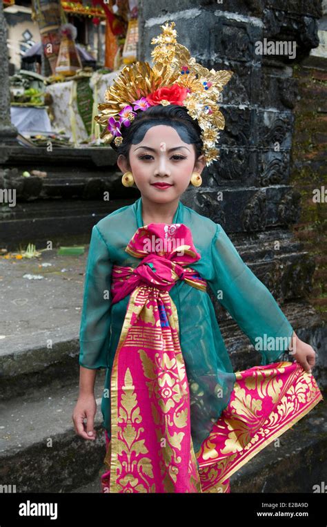 Indonesia Bali Bedugul Young Girl In Traditional Costume Stock Photo