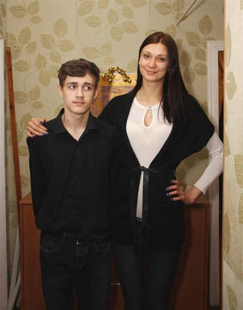 Tall Kazakh Model And Her Eldest Brother By Zaratustraelsabio Tall Girl Short Guy Tall Girl