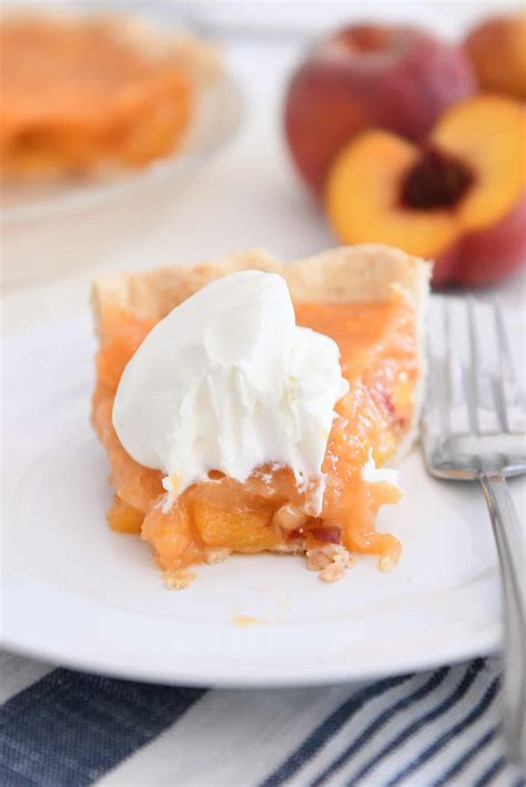 The Most Amazing Fresh Peach Pie No Bake Filling Mel S Kitchen Cafe