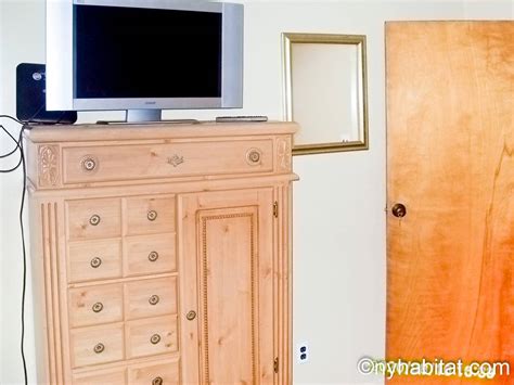 3 bedroom apartments in jamaica queens. New York Roommate: Room for rent in Jamaica, Queens - 3 ...