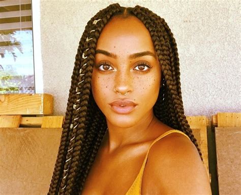 While box braids are in no way a new look — women of color have been wearing them for a long time — there's been something of a revival lately. 40 Most Beautiful Box Braid Hairstyles to Style Right Now ...
