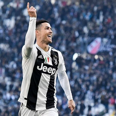 Pin by Nate on CR7 Juve | Cristano ronaldo, Ronaldo, Cristiano ronaldo 7