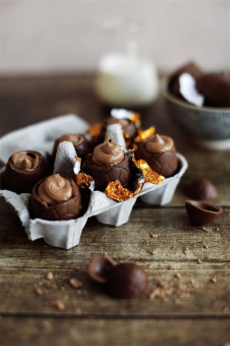 Sorry, i just really have been wanting to say that line for the longest time now and these just seemed like the perfect recipe. Chocolate Marshmallow Mousse | Chocolate bowls, Winter ...