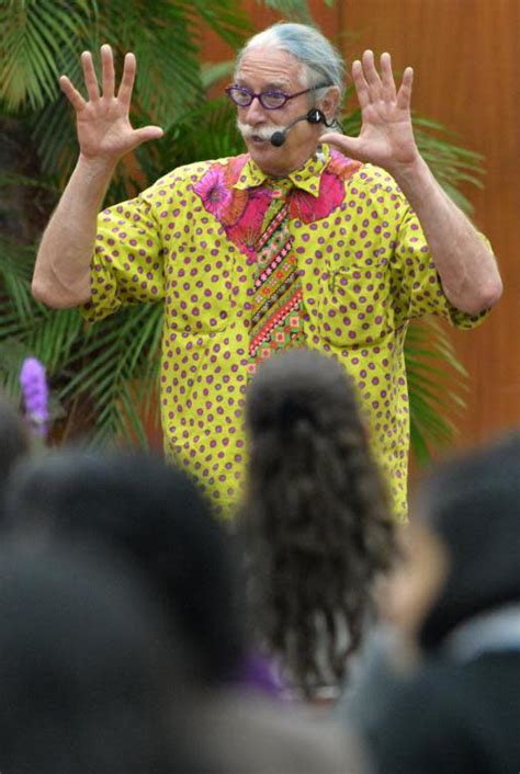 Laughing Matter Patch Adams Brings Humor Therapy