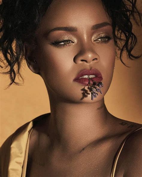 Rihanna Makeup Rihanna Riri Rihanna Style Zendaya Makeup Makeup Set