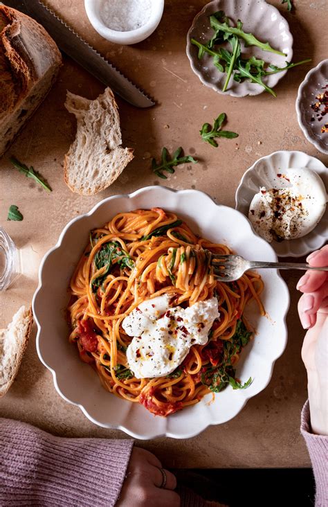 Romige Spaghetti Met Tomaat En Mascarpone Food From Claudnine