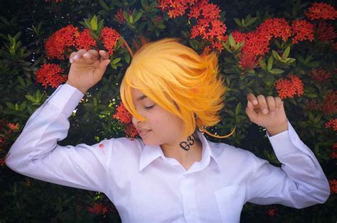 The Promised Neverland Emma Cosplay Wig Short Orange Ombre Hair Gradient Curly 602299613970 Ebay
