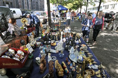 Rommelmarkt van Saint-Pholien in Luik