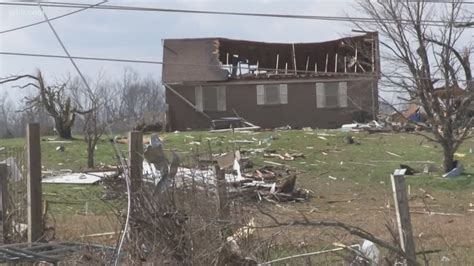 Tennessee Tornadoes At Least 17 Killed In Cookeville Area