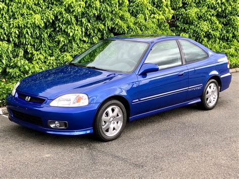 A 20 Year Old Honda Civic Sold For R870000 At An Auction In The Us