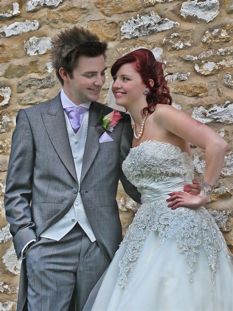 Steve elliot is a professional wedding photographer based in hull cover east yorkshire and northern lincolnshire. rudstone walk wedding photography happy couple relaxing by beverley hull photographer stephen ...