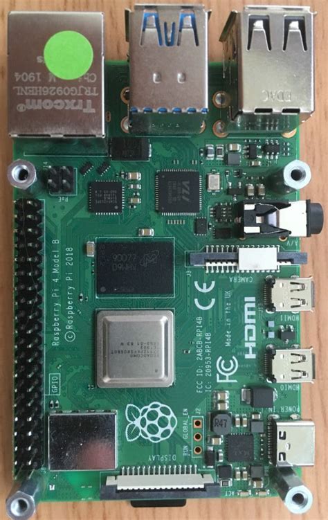 Just add a keyboard, mouse, hdmi display, power supply, micro sd card with installed linux distribution and you'll have a fully fledged computer that can run applications from word processors and spreadsheets to. Raspberry Pi公式ブログは18台のRaspberry Pi 4上で構築されている - GIGAZINE