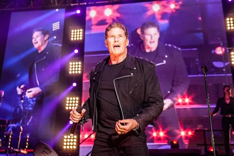 David Hasselhoff Tours Germany And Austria With Elation Lighting Plsn