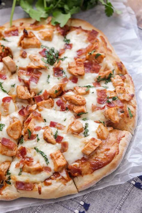 Barbecue Chicken Pizza Made In 20 Minutes Lil Luna