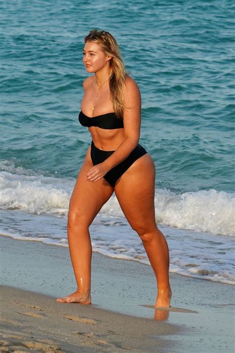 Iskra Lawrence Sexy 41 Photos Thefappening