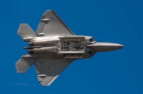 Why The F 22 Raptor Is The Best Fighter Jet On The Planet The
