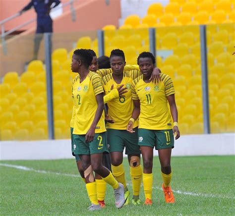 Find the perfect thembi kgatlana stock photos and editorial news pictures from getty images. BANYANA' KGATLANA CREDIT TEAMMATES FOR NOMINATION