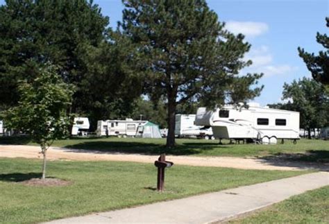 Provides information on gold country campground resort, pine grove, california including gps coordinates, local directions, contact details, rv sites, tent sites, cabins, photos, reviews, rates, facilities and services, recreation,. Pine Country, An Encore Resort - Passport America Camping ...