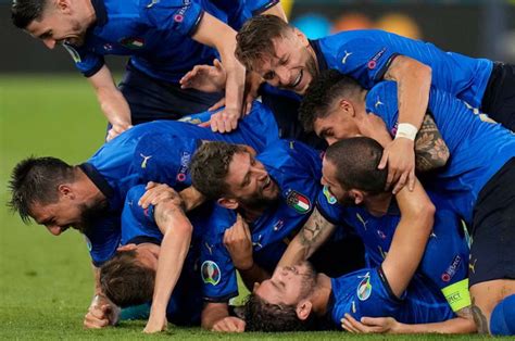 ¡italia Avanza A Los Octavos De Final De La Eurocopa Luego De Golear A Suiza En Roma