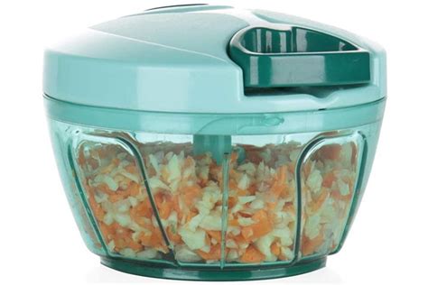 17 Best Vegetable Choppers For Hassle Free Cutting In 2023