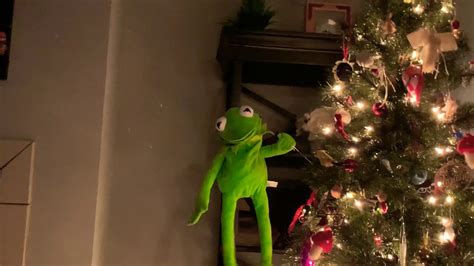 Kermit The Frog Christmas Rap Xmas 2019 Youtube