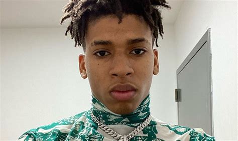 Clean, crisp images of all your favorite anime shows and movies. NLE Choppa trolled for criticizing BLM - AwareEarth