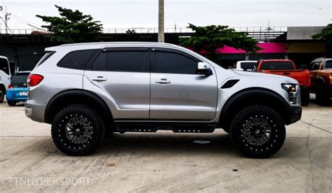 This Modified Ford Endeavour Looks Like An F 150 Raptor