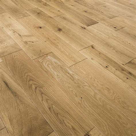 Engineered hardwood has multiple layers of different type of wood sandwiched together to make a super stable floor. 20mm x 6mm x 191mm Natural Brushed Texture Oiled ...