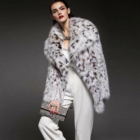 fur coat outfit coat outfits famous princesses dubai fashionista fox fur jacket lynx