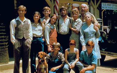 Earl Hamner Jr. Dies; Creator of 'The Waltons' Was 92 - Variety