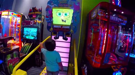 Gameworks In Las Vegas Nevadabruce Exploring Arcades And More Youtube