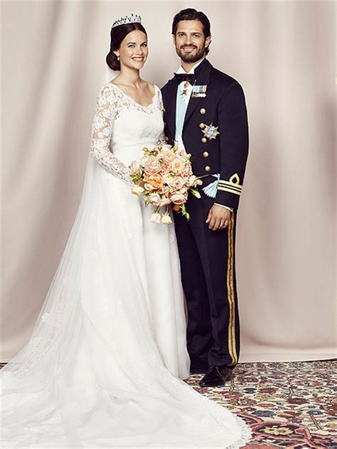 Sweden's prince carl philip married former model and reality tv star sofia hellqvist in the chapel of the royal palace in stockholm on saturday. Prince Carl Philip and Sofia Hellqvist Wed (PHOTOS ...