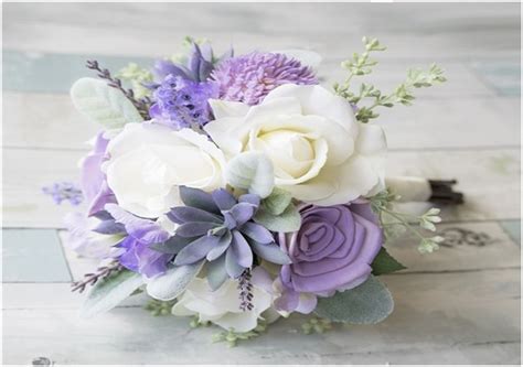 Lilac Rose Bouquet Trionds