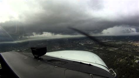 Landing In Storm And Wind Shear With A Cessna 172 Youtube