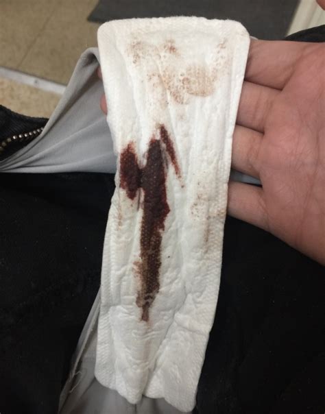 Can You See Period Blood On Black Leggings