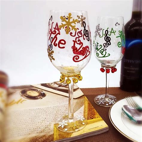Custom Patterns Hand Painted Christmas Tree Wine Glasses Wholesale Christmas Wine Glasses Hand