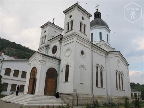 Mănăstirea Bistrița Din Vâlcea